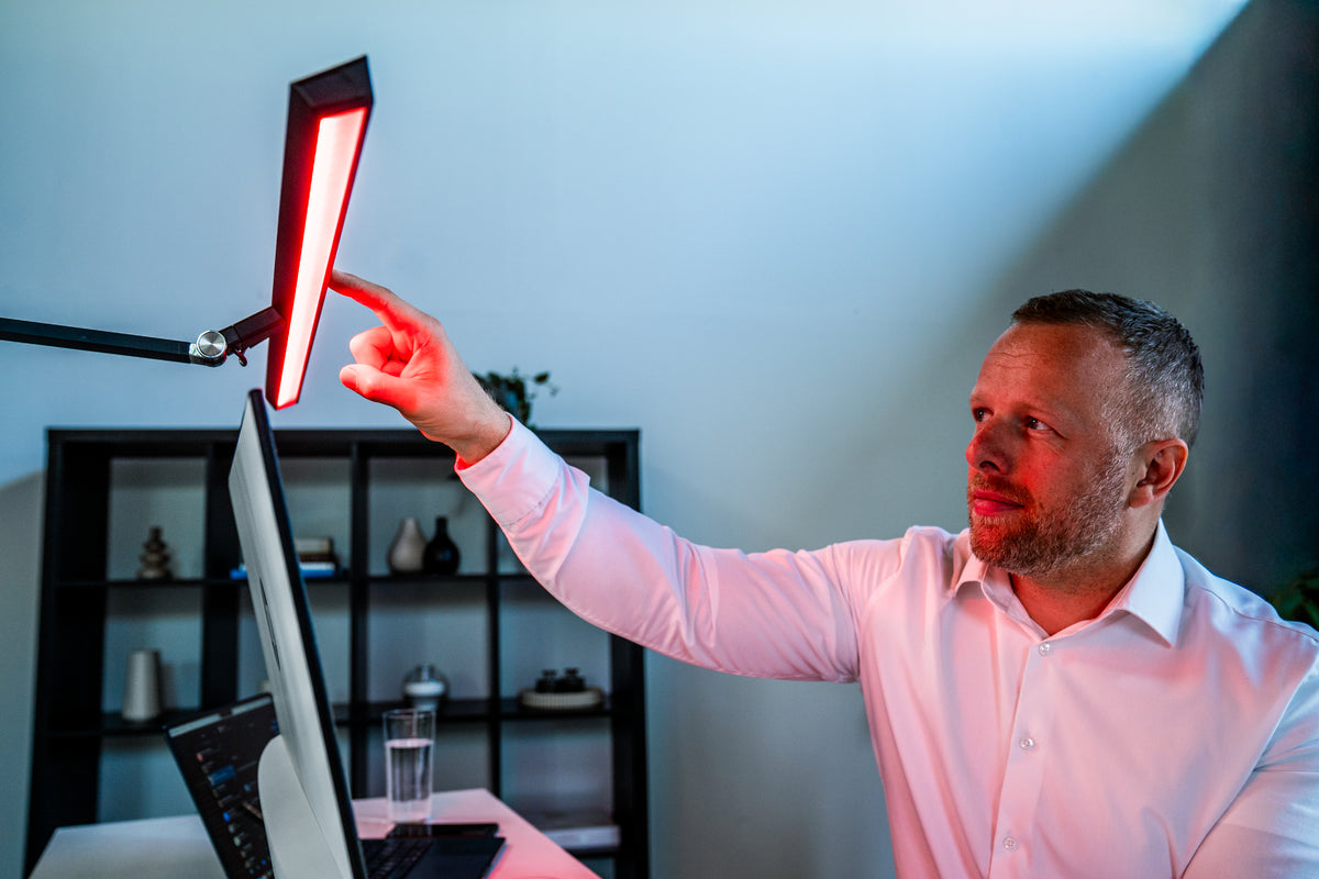AddRed Schreibtischlampe